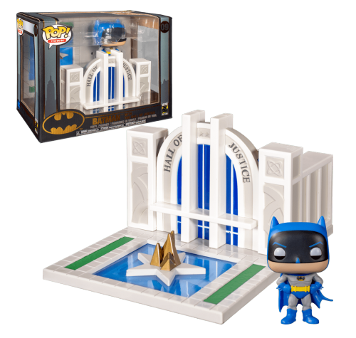 Бэтмен и Зал Справедливости (Batman with Hall of Justice Town) из комиксов ДС Комикс