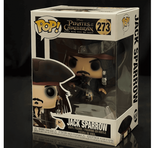 Капитан Джек Воробей (Captain Jack Sparrow) из фильма Пираты Карибского моря: Мертвецы не рассказывают сказки